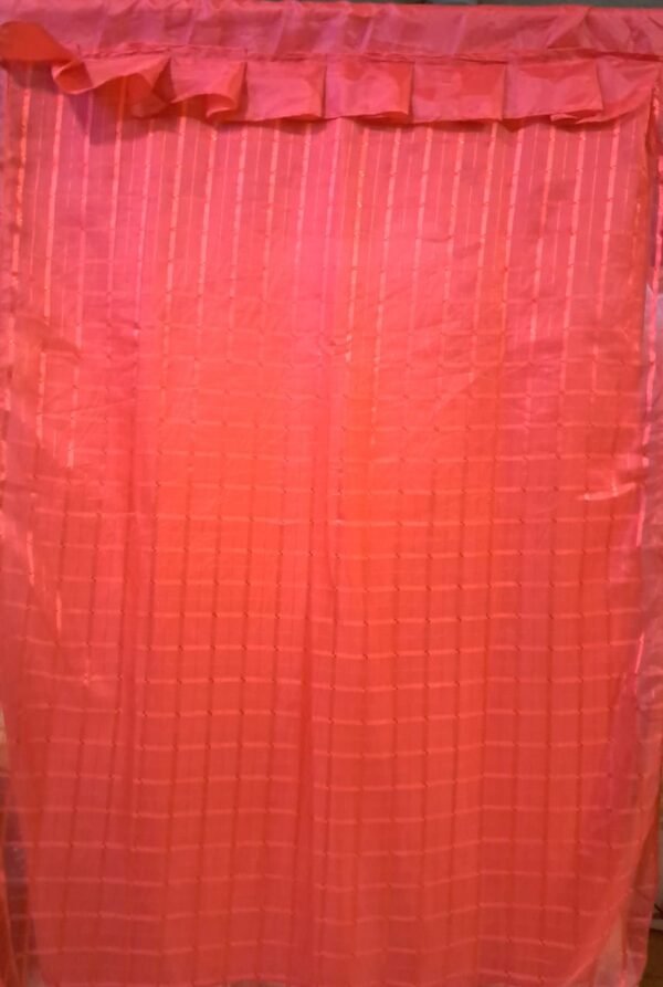 Cortinas de Tergal con Forro Rojas