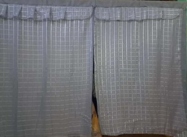 Cortinas de Tergal con Forro Gris