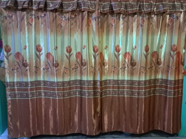 Cortinas de Blackout Satinado Oro
