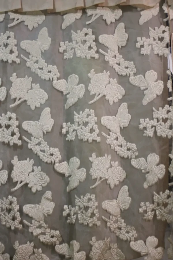 Cortinas de Organza Bordada Arena