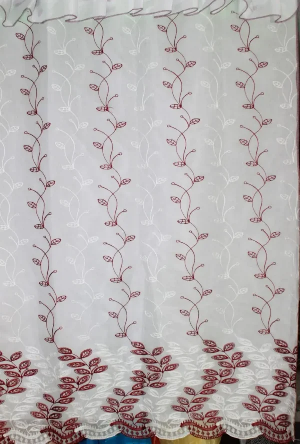 Cortinas de Lino Bordadas de Líneas Vino