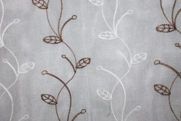 Cortinas de Lino Bordadas de Líneas Chocolate